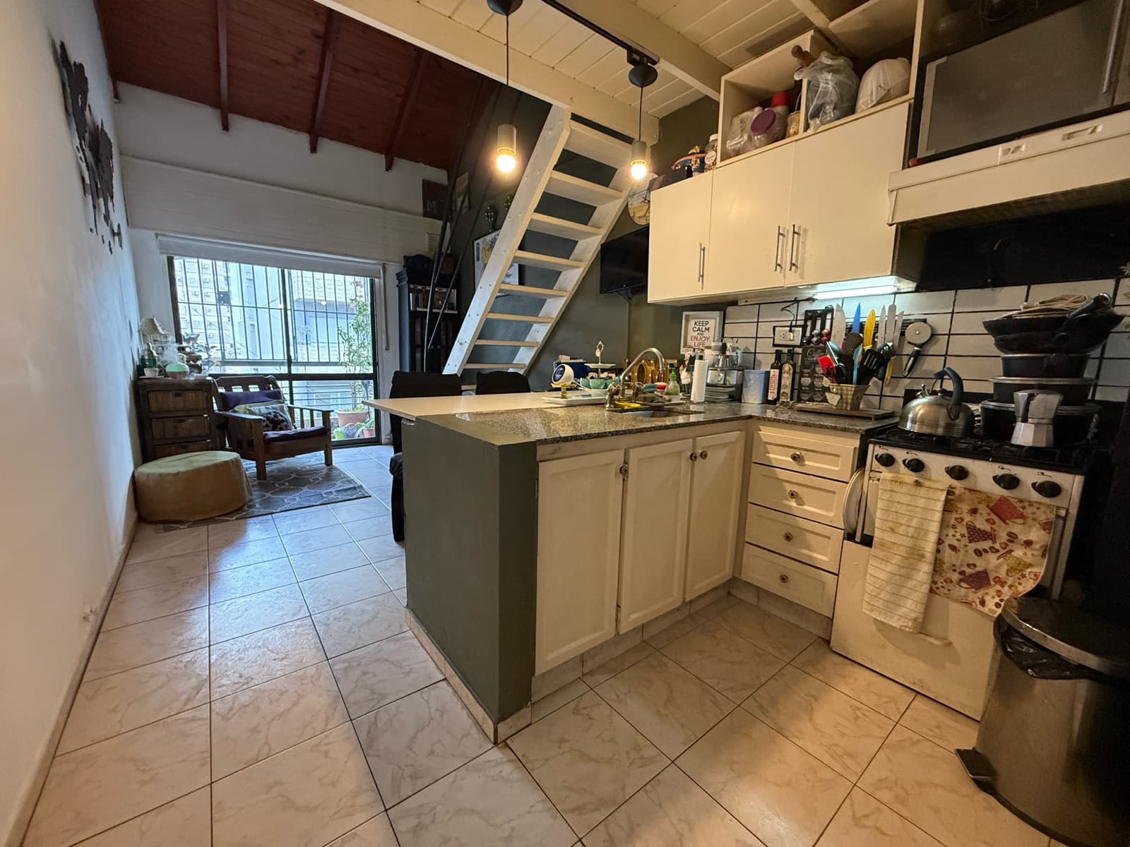1-BEDROOM APARTMENT FOR SALE + UTILITY ROOM WITH TERRACE