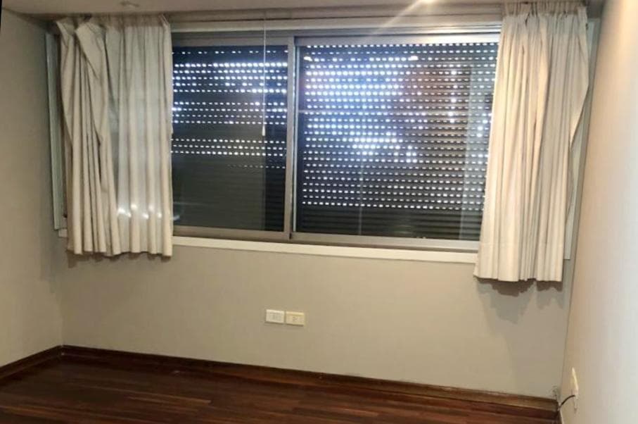 House for sale at 509 and 23 Gonnet, built on a 15 x 50 lot, with a floor area of 280 cubic meters.