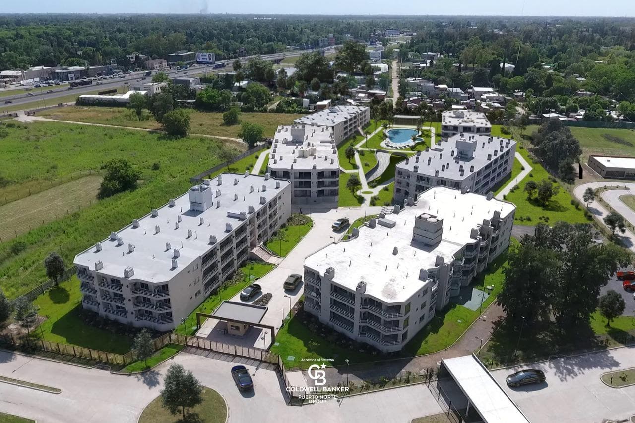 3-Bedroom Premium Apartment, El Reparo Condominium, Pilar