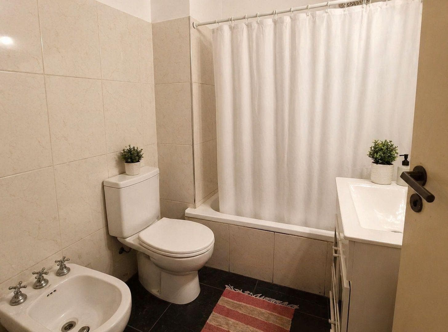 FOR SALE: STUDIO APARTMENT WITH SEPARATE AREAS - 2-ROOM APARTMENT - BALVANERA - LOW MAINTENANCE FEES - UNIVERSITY DISTRICT