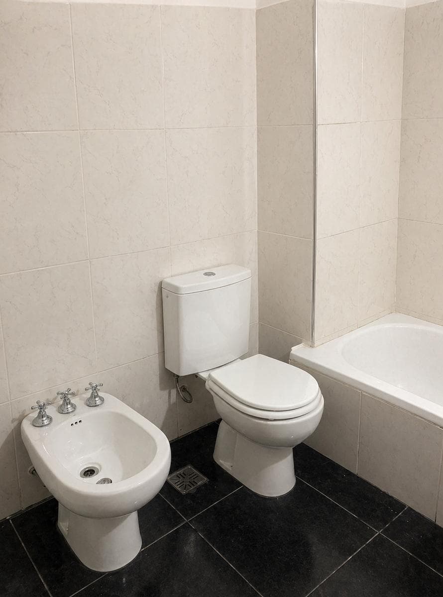 FOR SALE: STUDIO APARTMENT WITH SEPARATE AREAS - 2-ROOM APARTMENT - BALVANERA - LOW MAINTENANCE FEES - UNIVERSITY DISTRICT