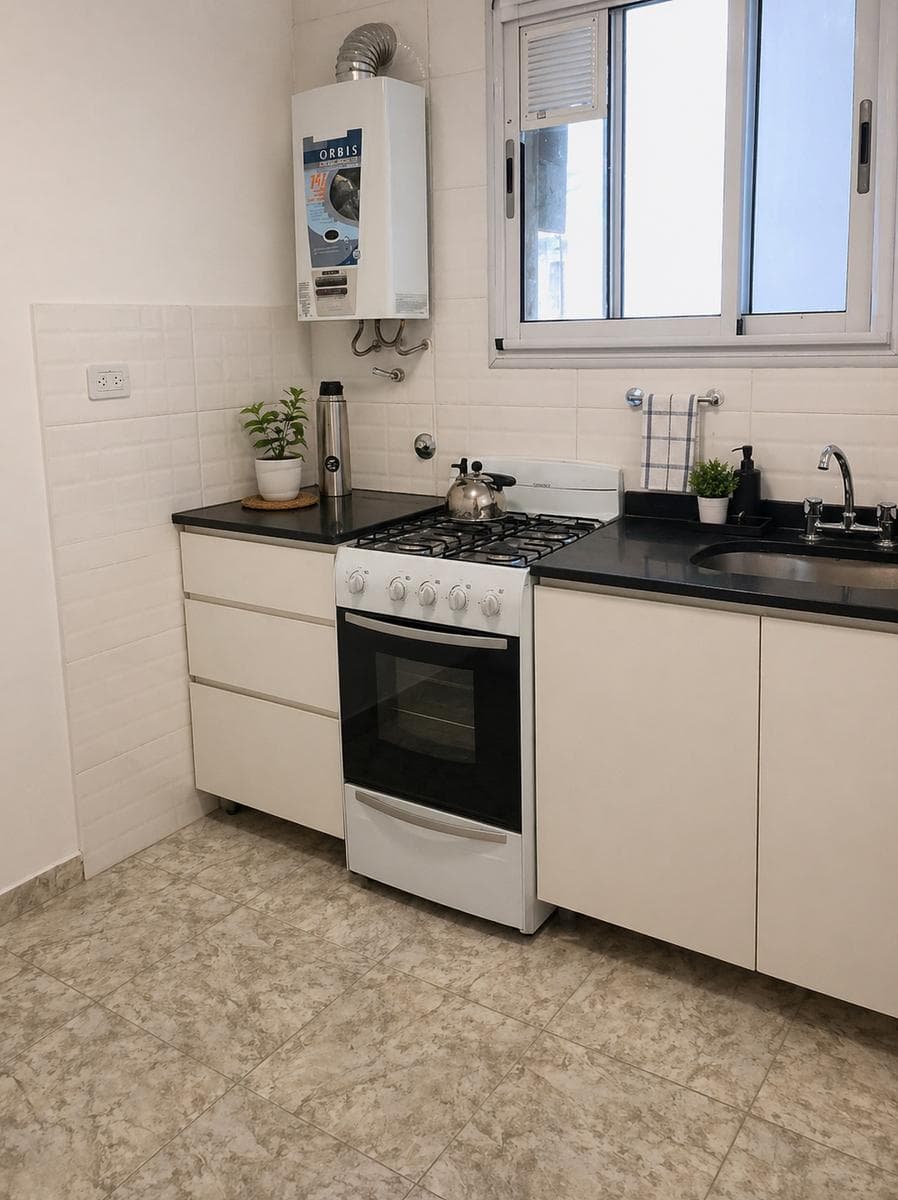 FOR SALE: STUDIO APARTMENT WITH SEPARATE AREAS - 2-ROOM APARTMENT - BALVANERA - LOW MAINTENANCE FEES - UNIVERSITY DISTRICT