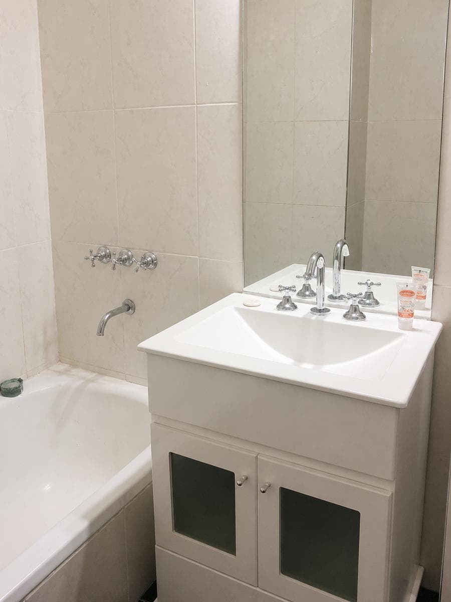 FOR SALE: STUDIO APARTMENT WITH SEPARATE AREAS - 2-ROOM APARTMENT - BALVANERA - LOW MAINTENANCE FEES - UNIVERSITY DISTRICT