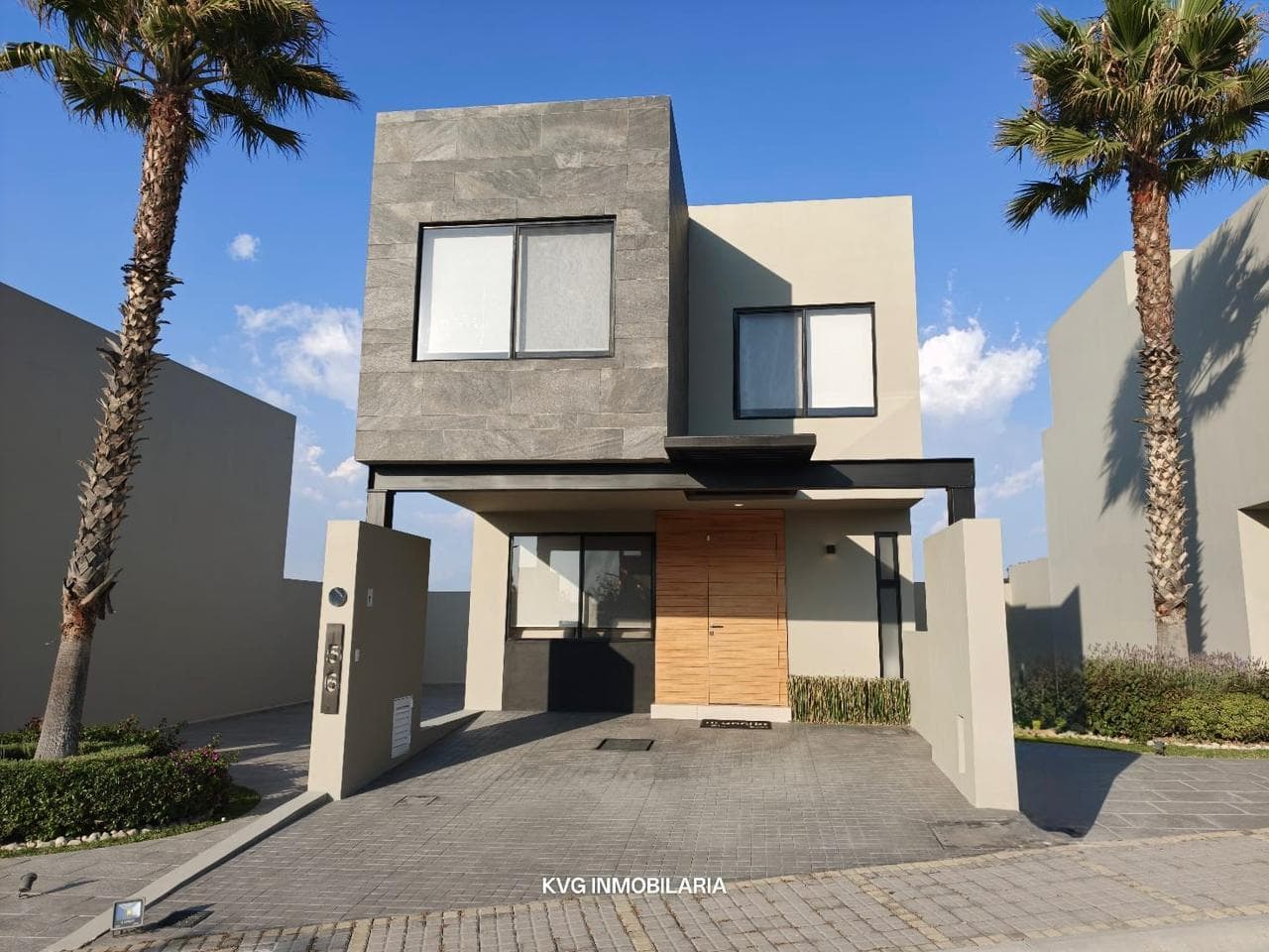 House for Sale, Lomas de Angelópolis, Puebla