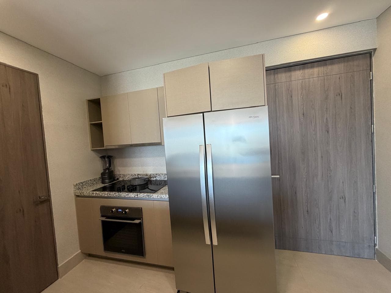 Apartment for Rent at Torre Boreal