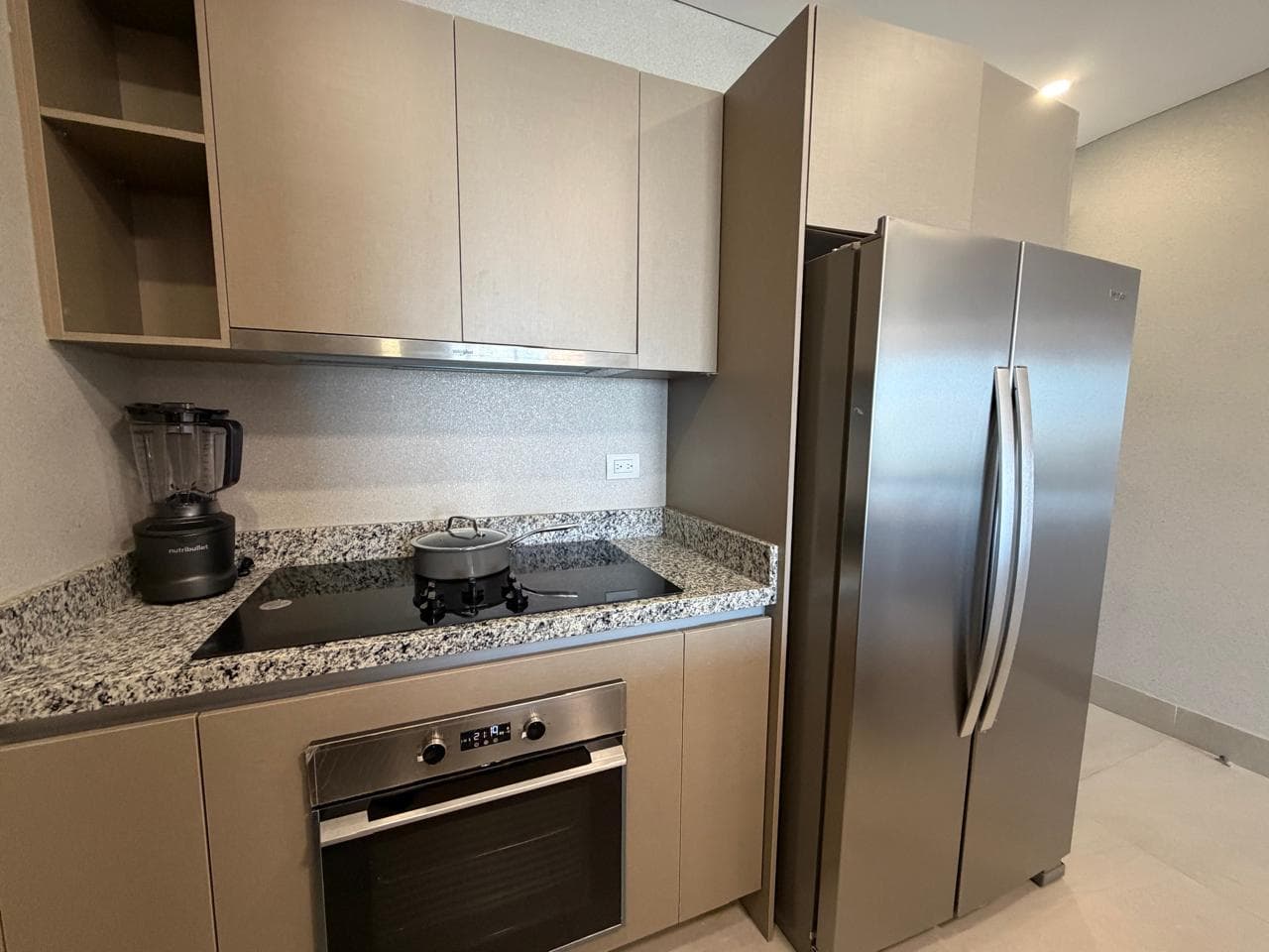 Apartment for Rent at Torre Boreal