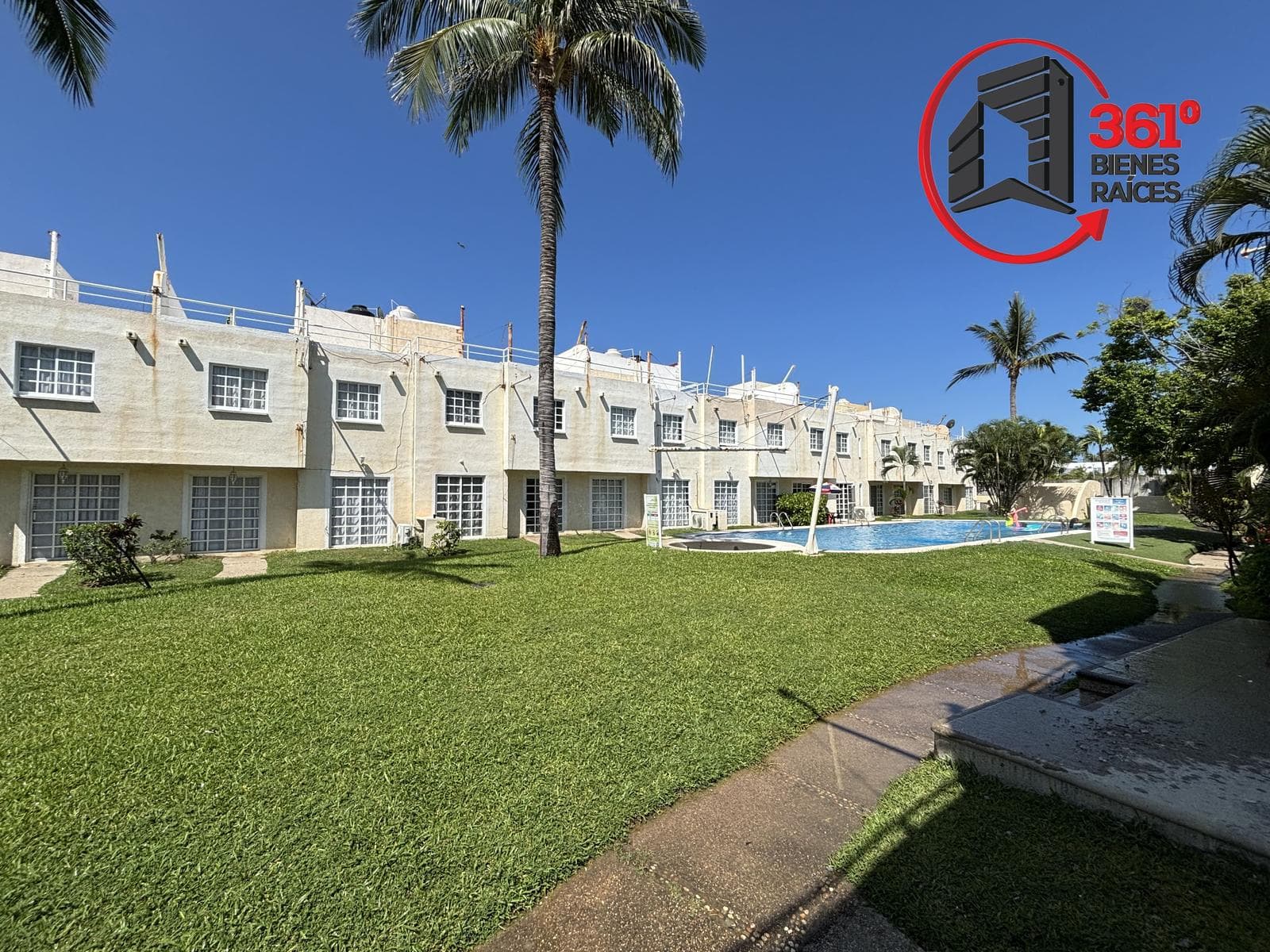 House for Sale in Puente del Mar, 3 Bedrooms