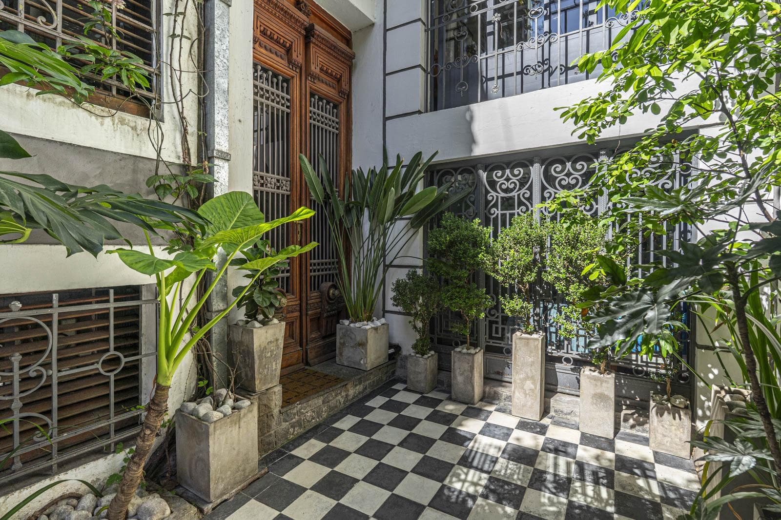 Home | For Sale | Palermo | 6 bedrooms | Terrace