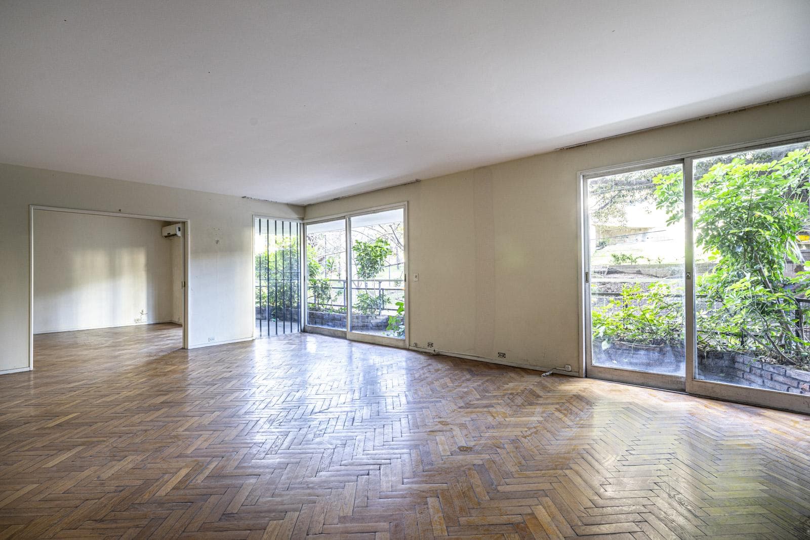 Departamento | Venta | Recoleta | 4 dormitorios | Patio | Cochera