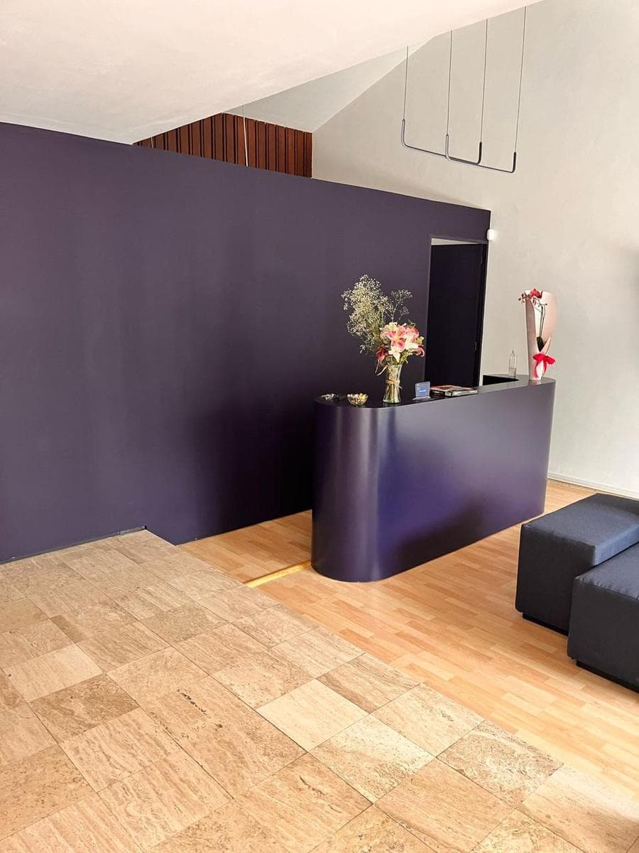 HOUSE FOR RENT FOR COMMERCIAL USE