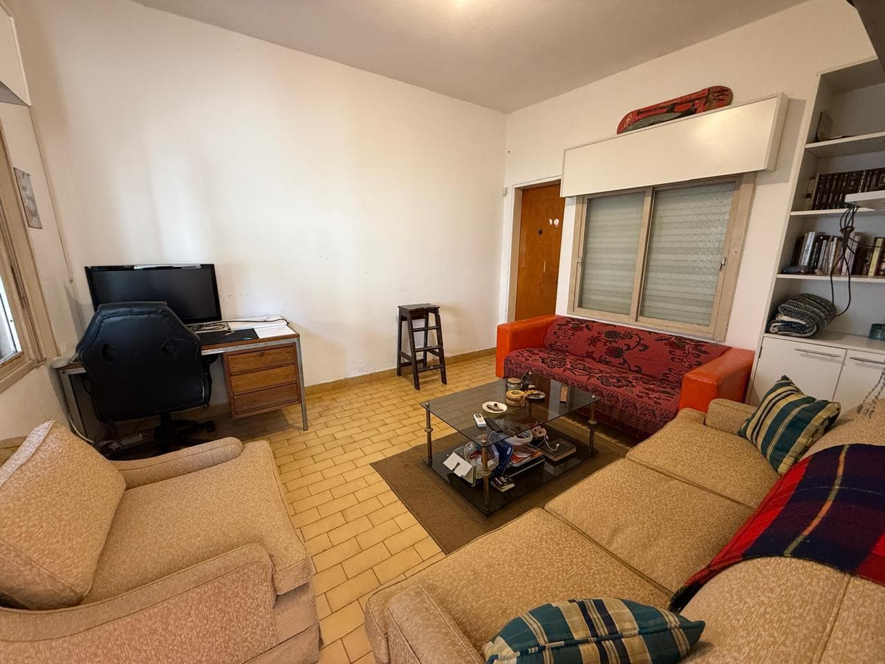 House for sale in Villa de Mayo, with or without rental income