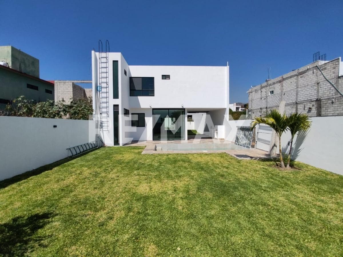 House for Sale in Morelos, Altos de Oaxtepec