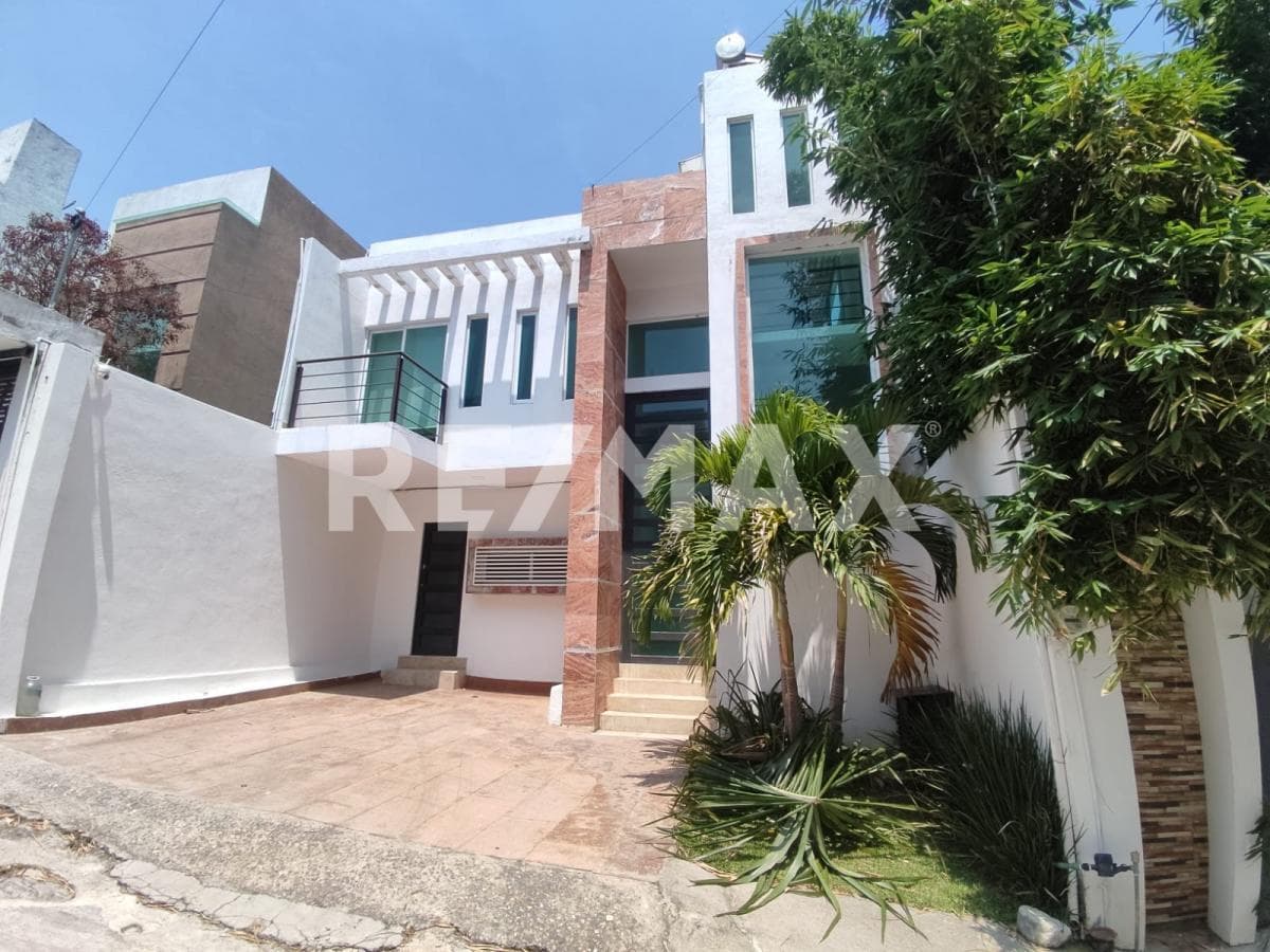 House for Sale in Morelos, Jardines de Tlayacapan