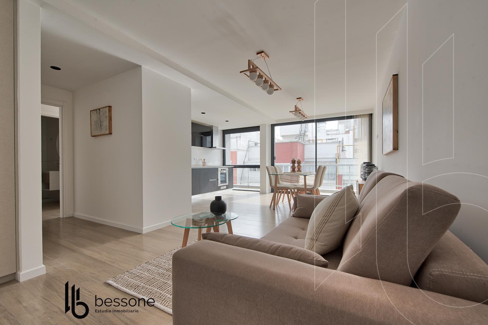 Apartment in Downtown