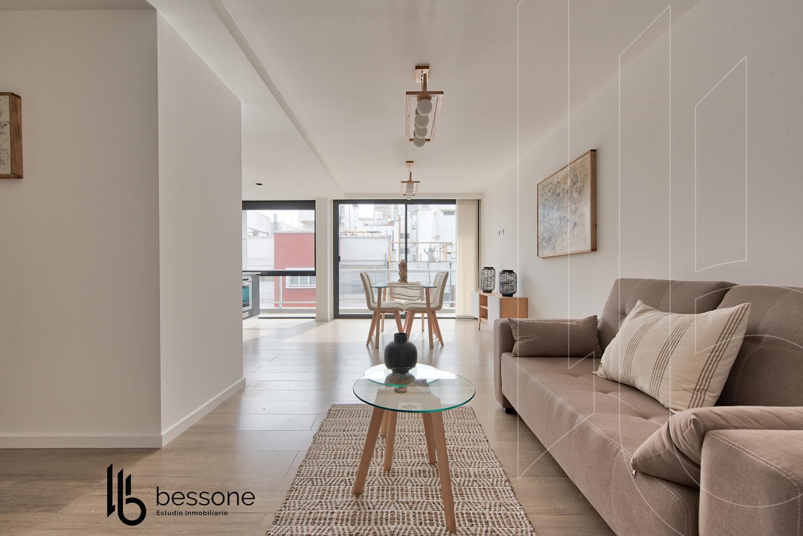 Apartment in Downtown