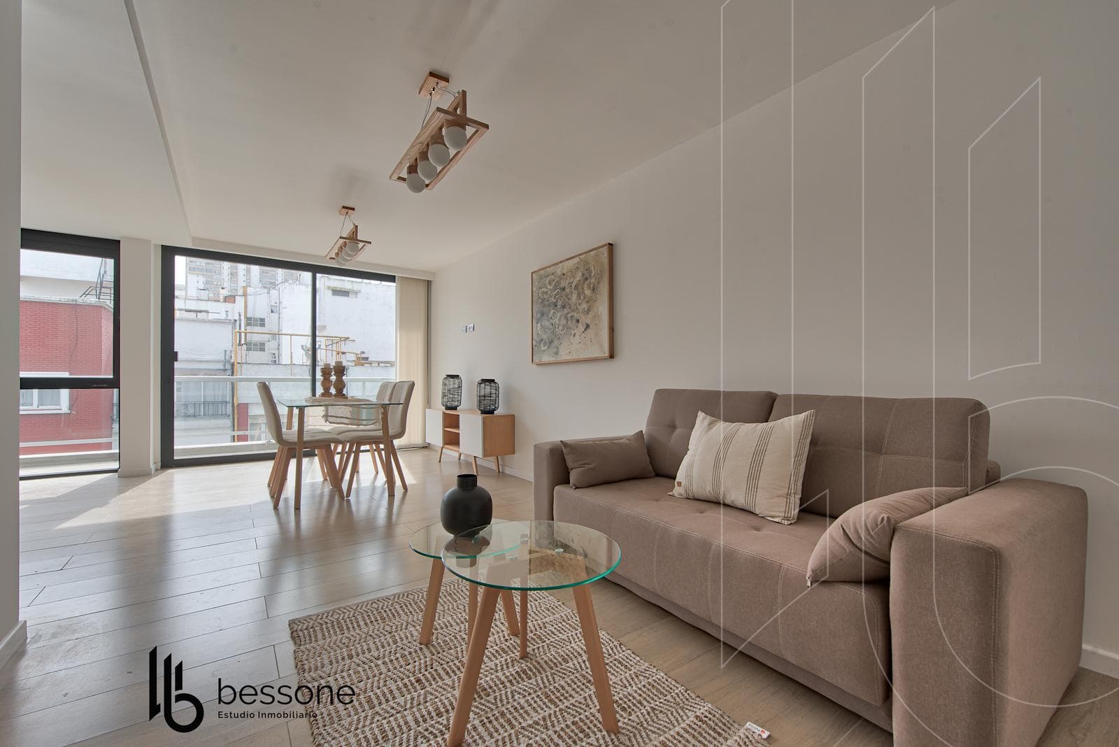 Apartment in Downtown