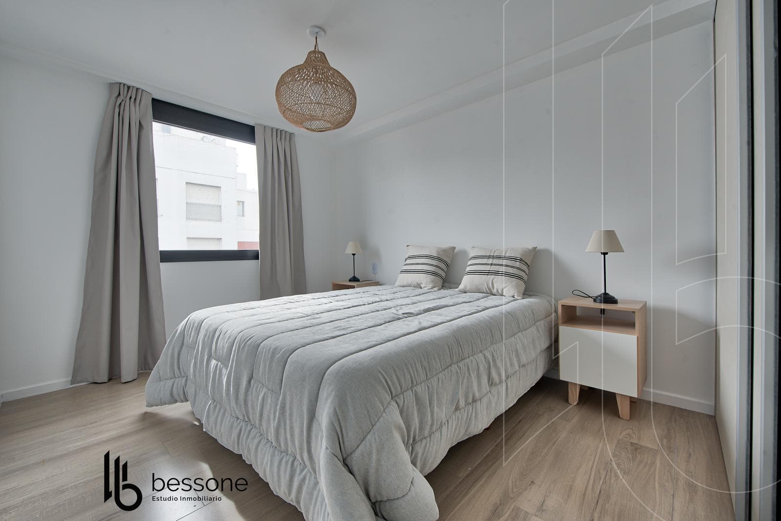 Apartment in Downtown