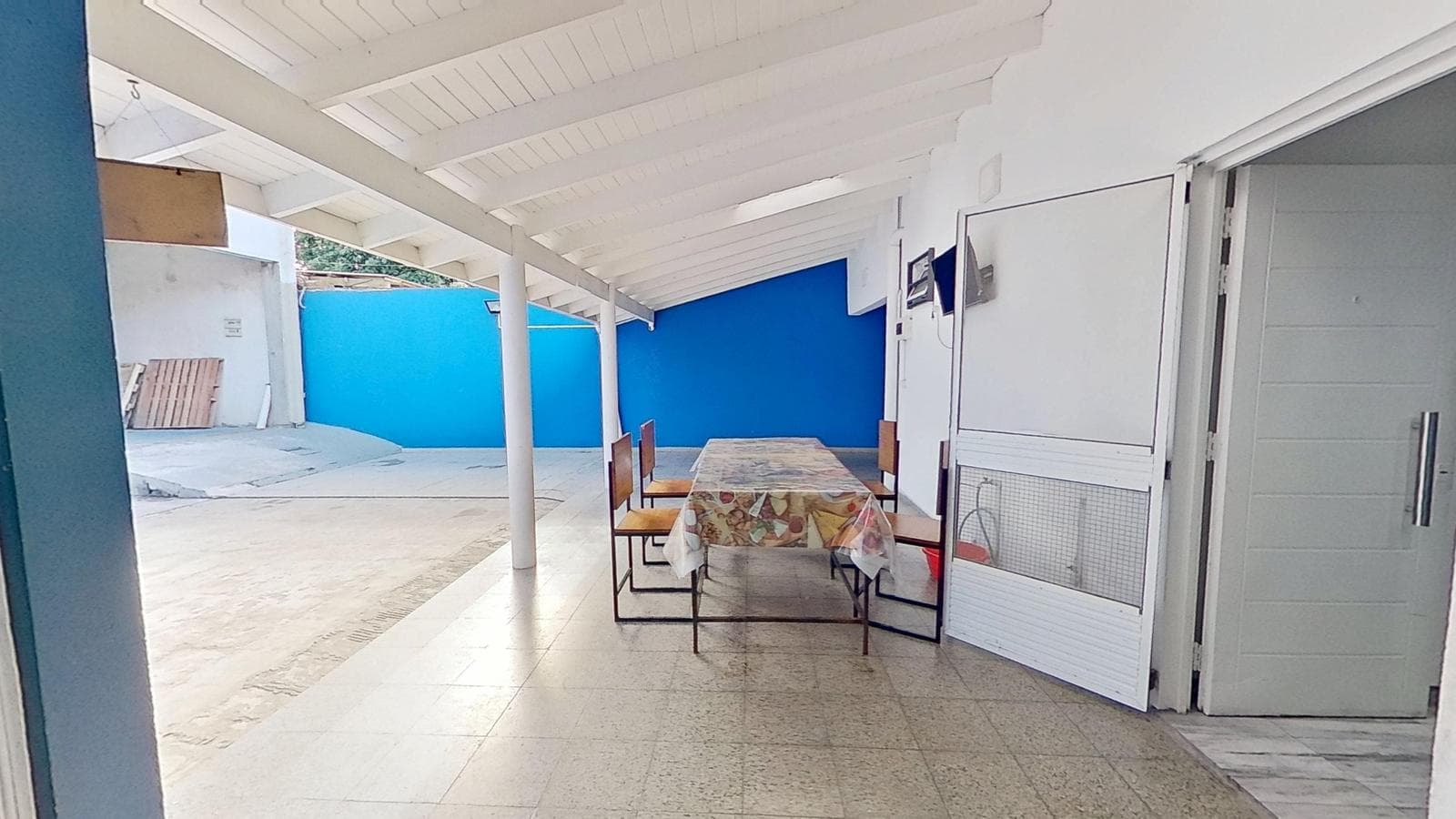 FOR SALE: Renovated 3-Bedroom House—Ideal for Living or a Business Venture in Quilmes Oeste