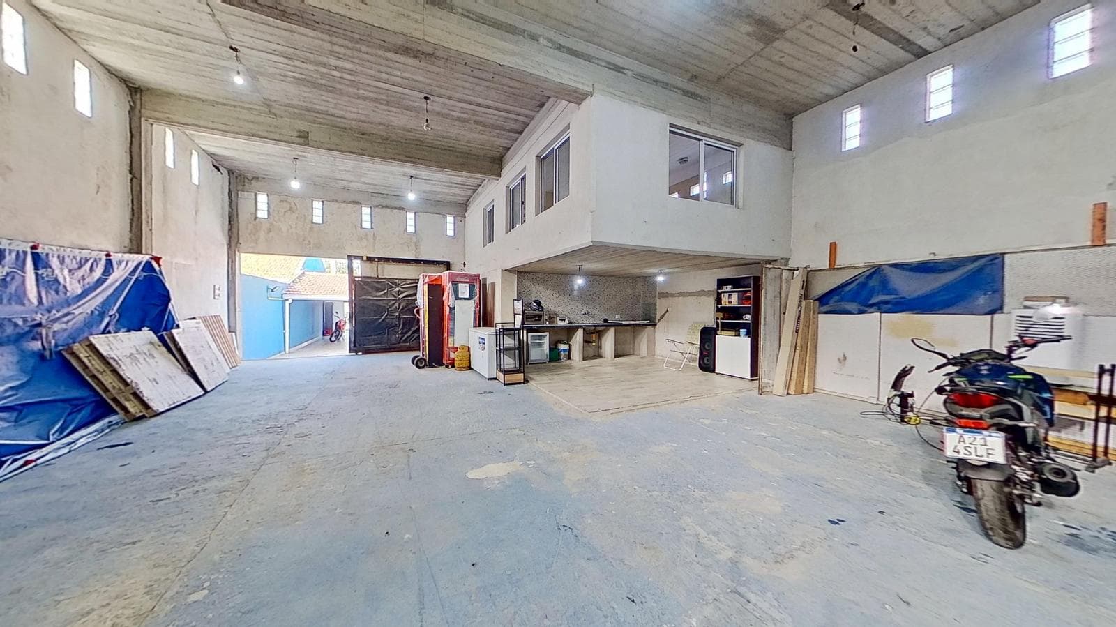 FOR SALE: Renovated 3-Bedroom House—Ideal for Living or a Business Venture in Quilmes Oeste