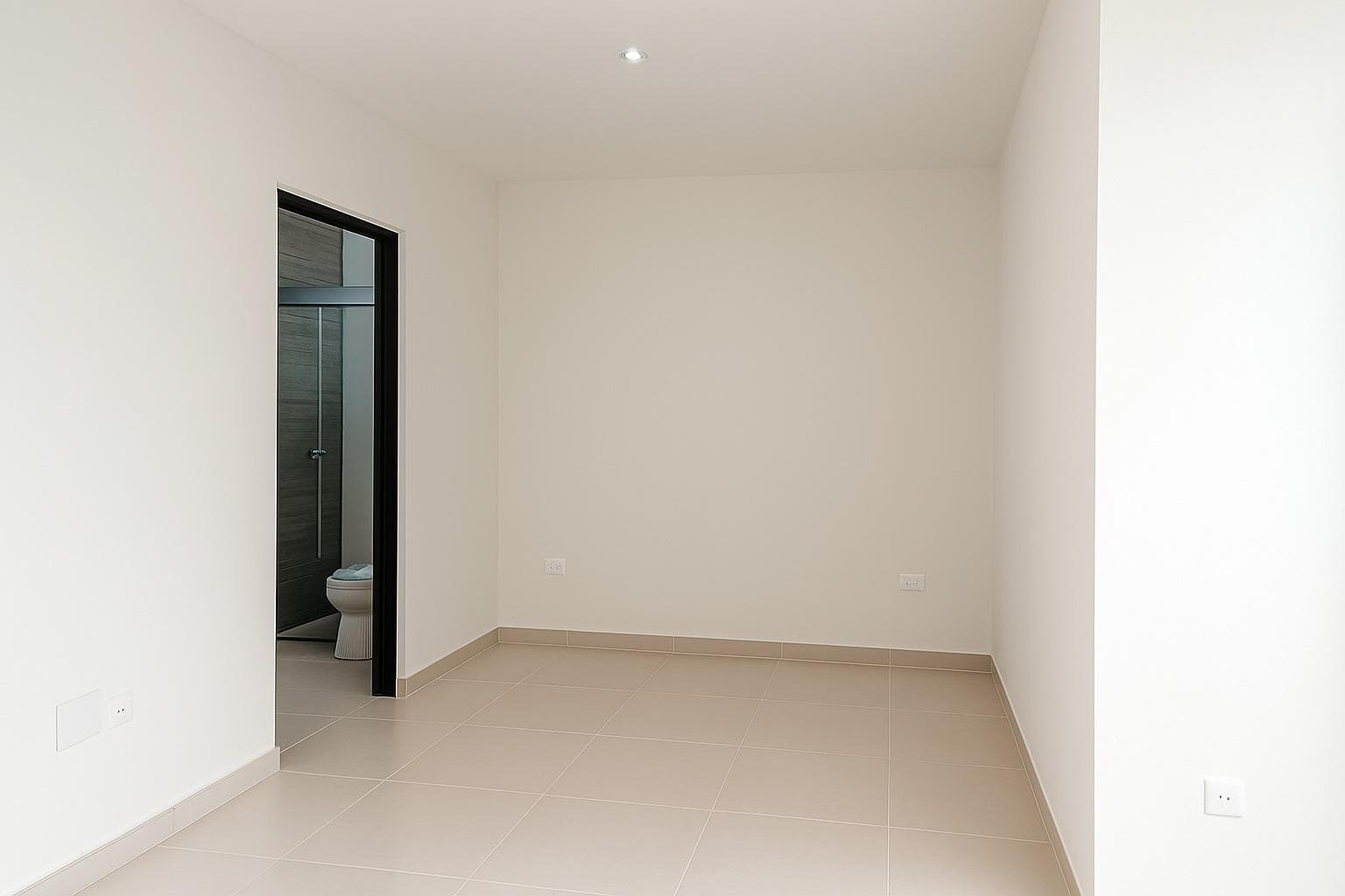 HOUSE FOR SALE ON PRIVADA CANTERA, POZOS