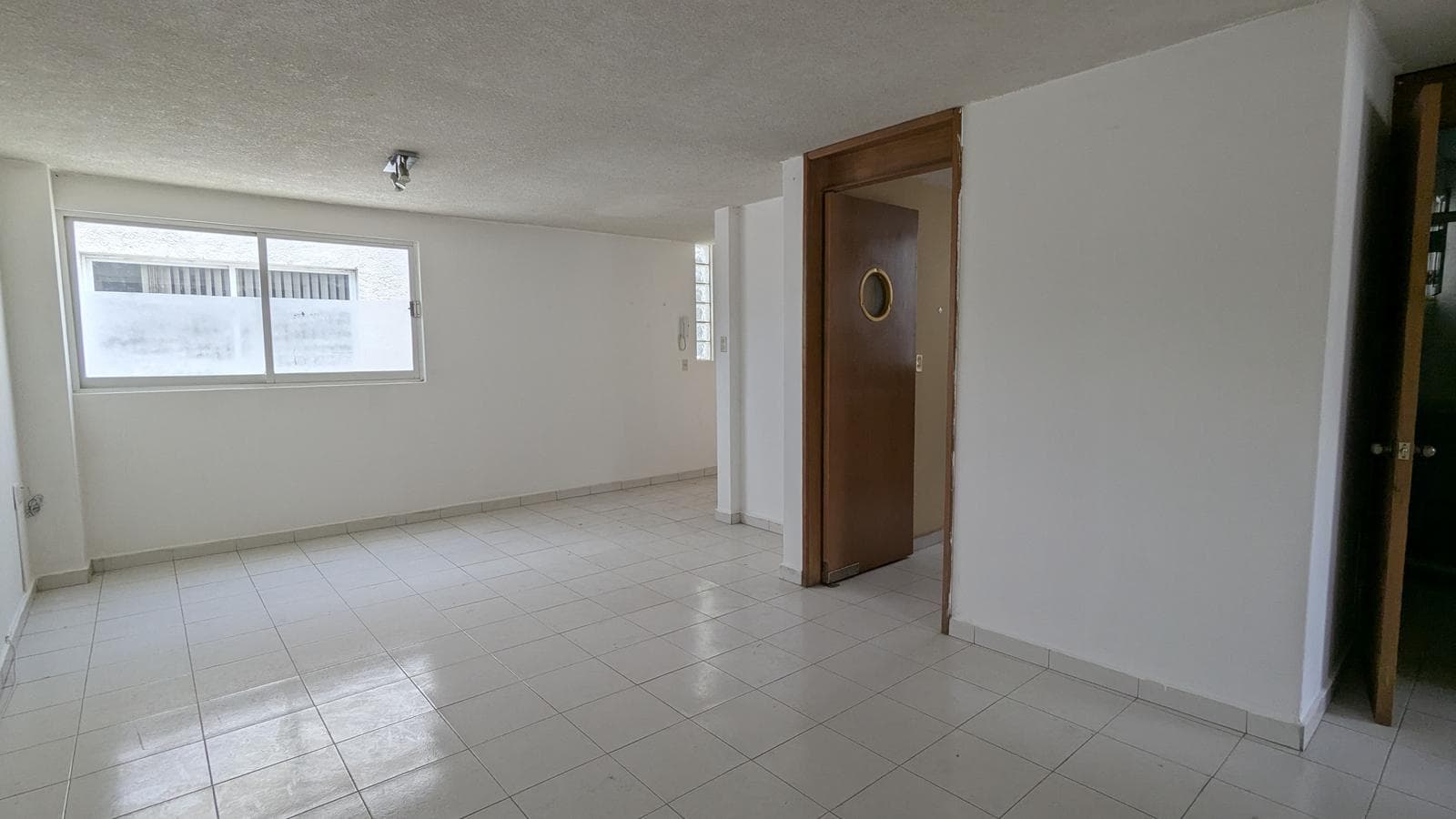 APARTMENT FOR SALE IN DOWNTOWN TOLUCA