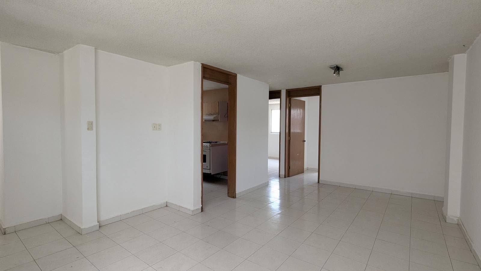 APARTMENT FOR SALE IN DOWNTOWN TOLUCA