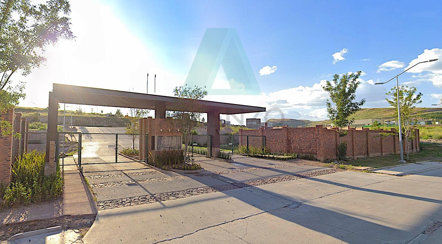Pre-sale of a House in the Altozano Residential Complex, Artbol