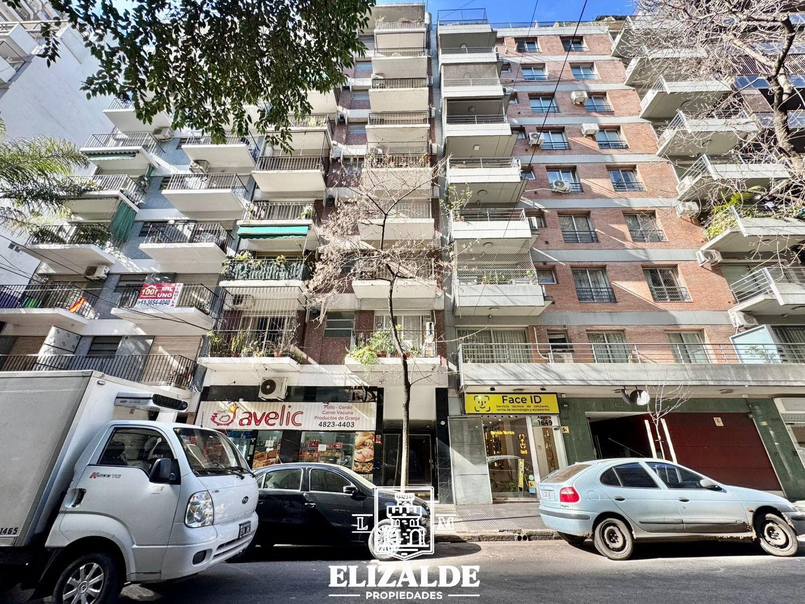 Aguero and Arenales - Studio apartment with kitchen and laundry area - For Sale - Recoleta