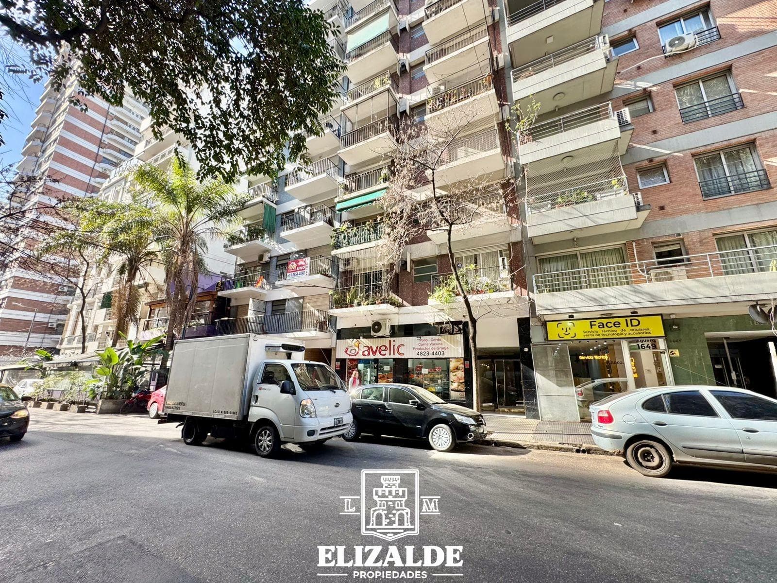 Aguero and Arenales - Studio apartment with kitchen and laundry area - For Sale - Recoleta