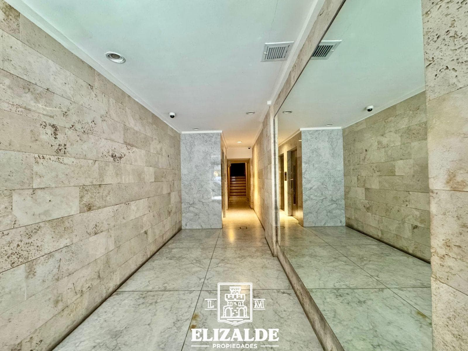 Aguero and Arenales - Studio apartment with kitchen and laundry area - For Sale - Recoleta