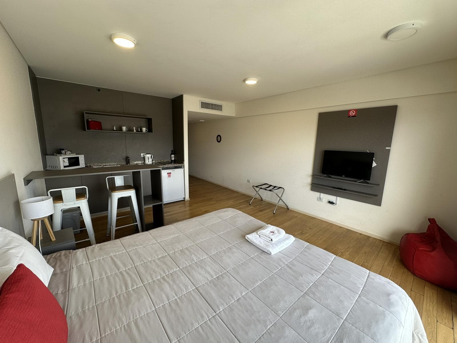 Don Quijote Apart Hotel, 5A Floor