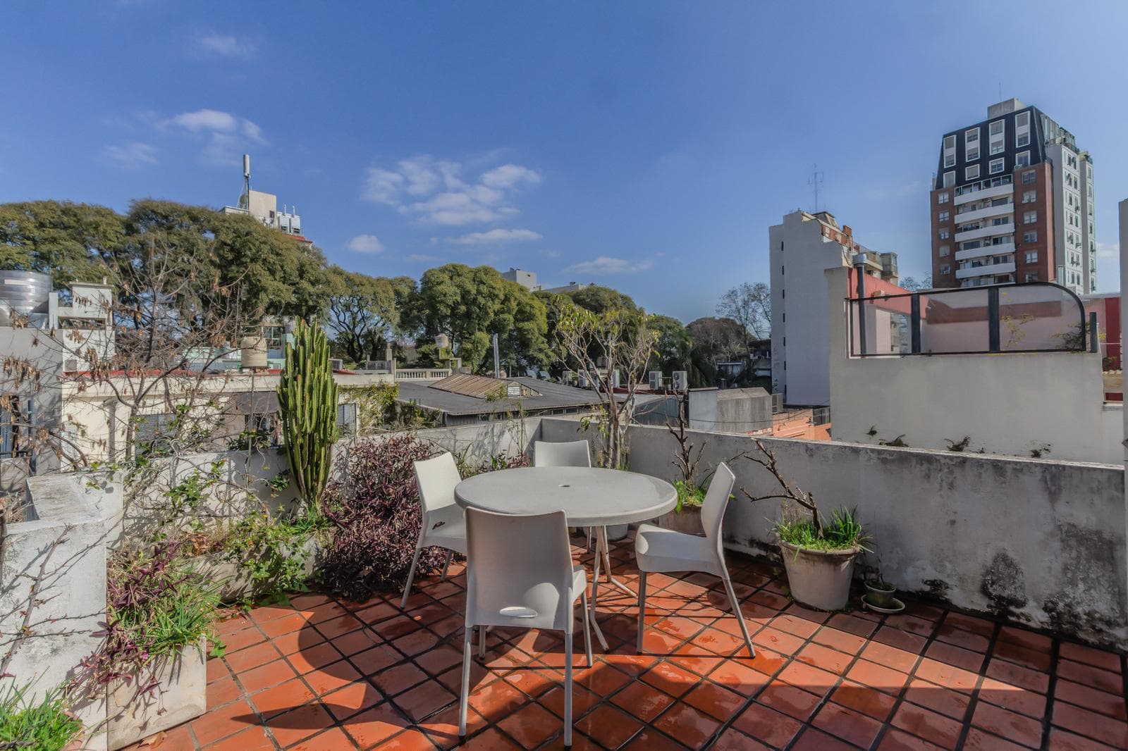 House for Sale in Palermo Soho Near Plaza Serrano: 4 Bedrooms, Patio, and Terrace with Unobstructed Views