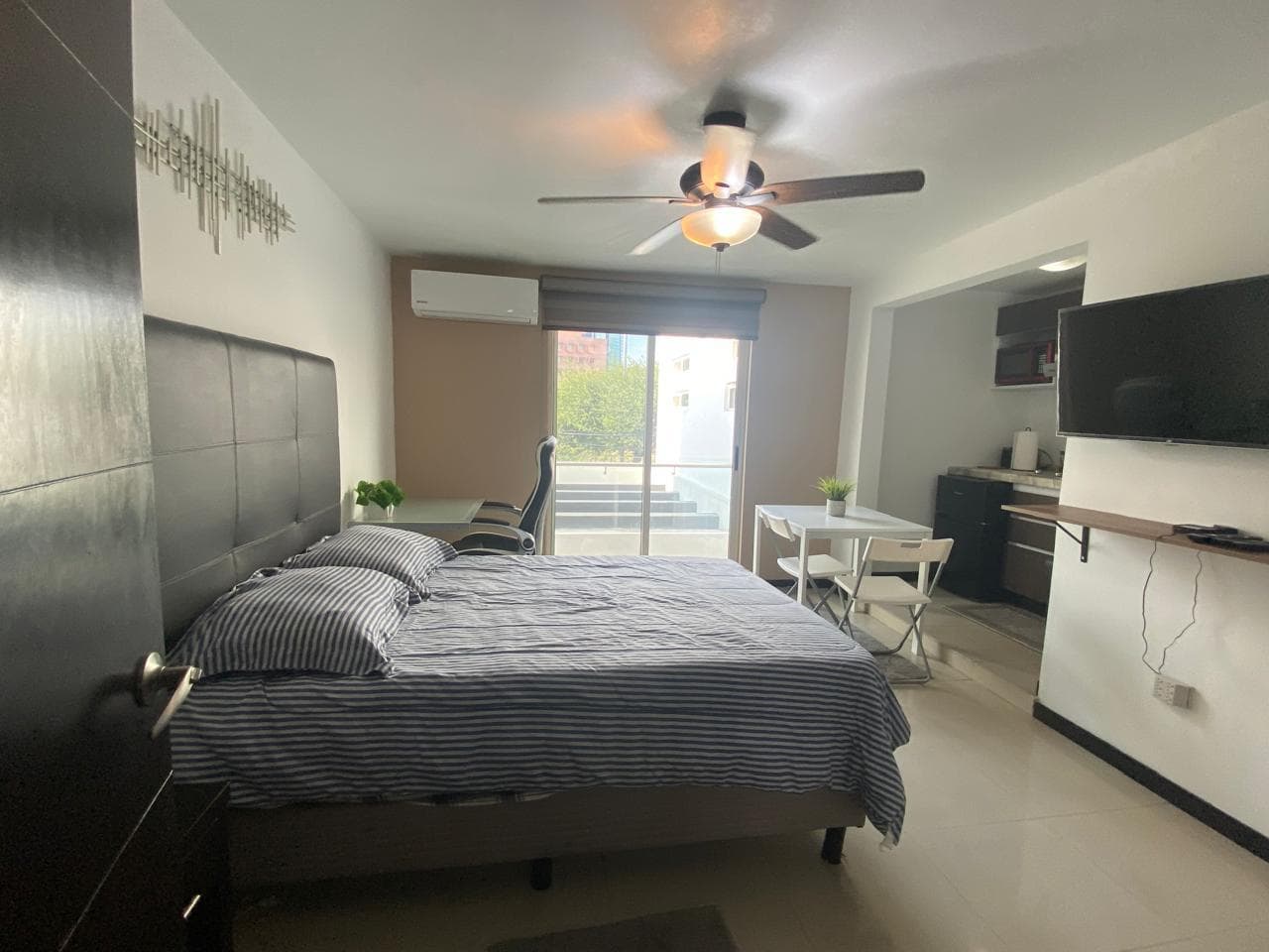 FURNISHED LOFT IN THE VALLE ORIENTE AREA