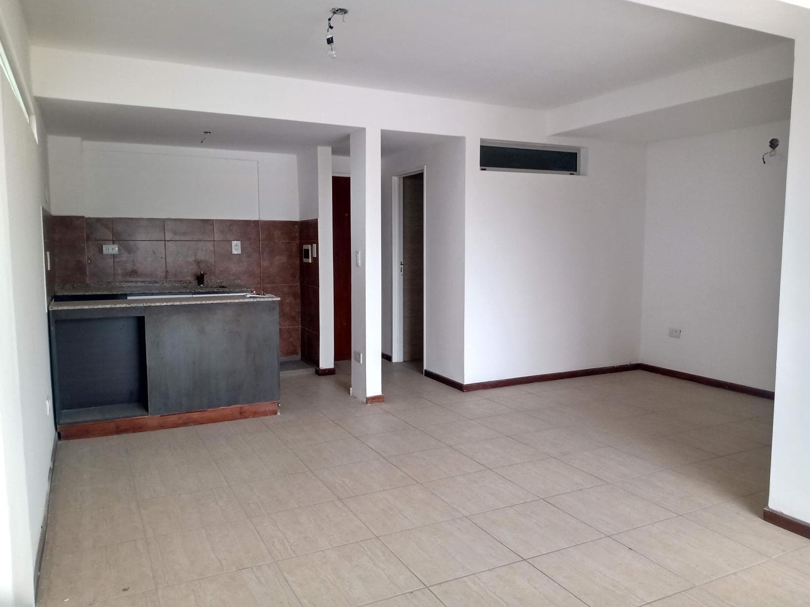 For Sale/Financing: One-Bedroom Apartment with Balcony and BBQ Area. Near the Park