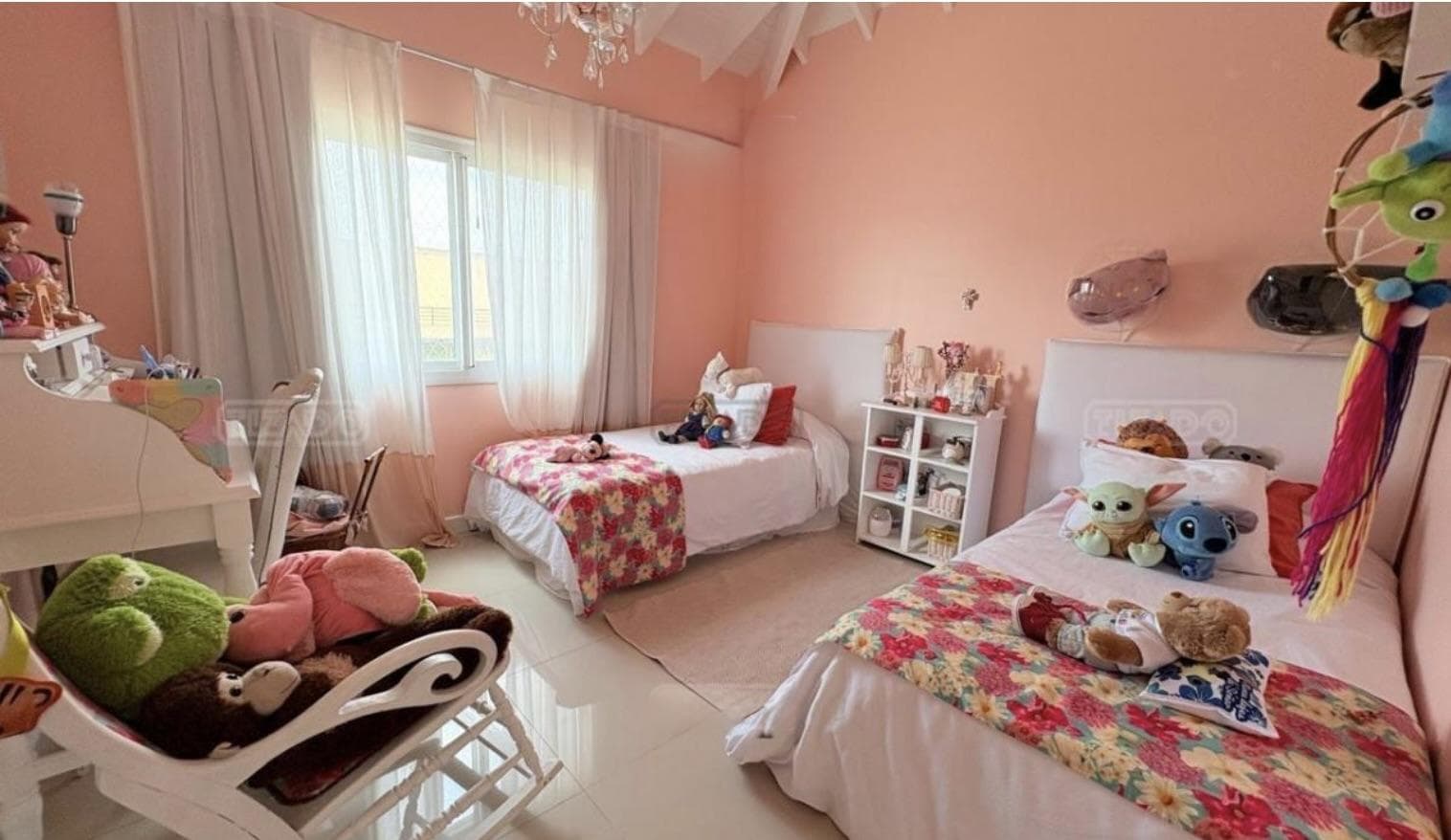 Impeccable 4-Bedroom House for Sale with Family House and Outbuilding in Nordelta, Tipas Neighborhood