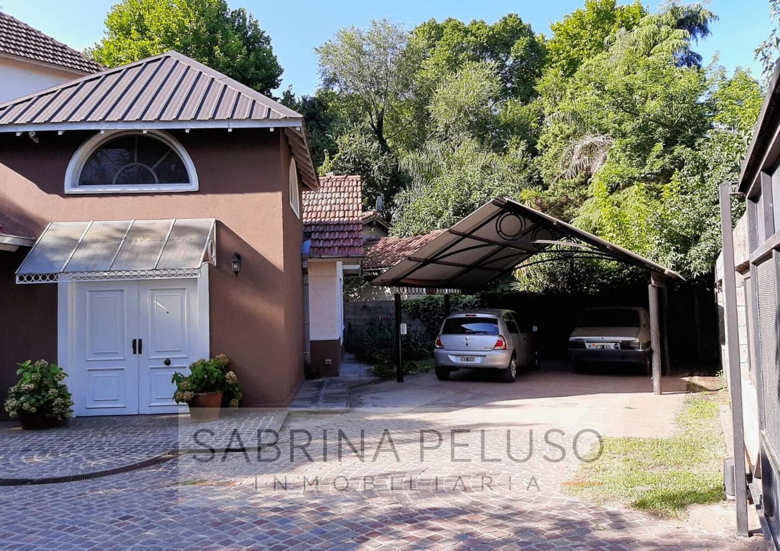 House in Ituzaingó