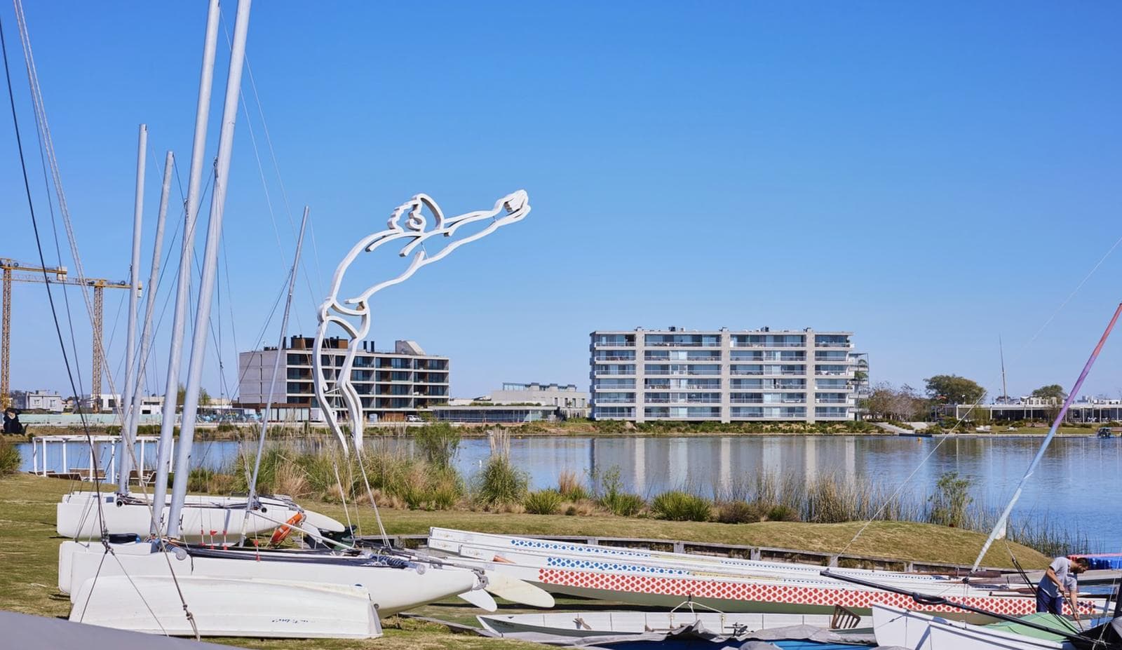 I lived surrounded by nature and lakes in Puertos del Lago, Escobar