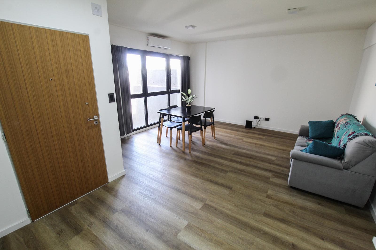 Studio Apartment for Sale in Agronomía, Very Bright!!! Amenities