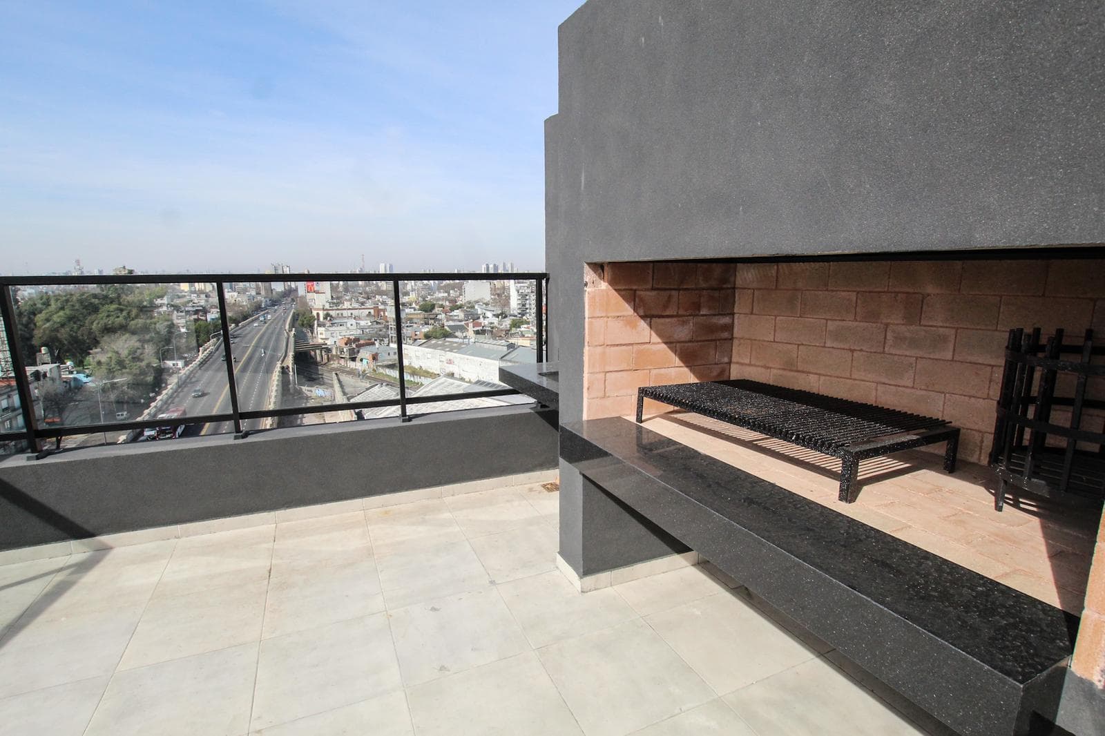 Studio Apartment for Sale in Agronomía, Very Bright!!! Amenities