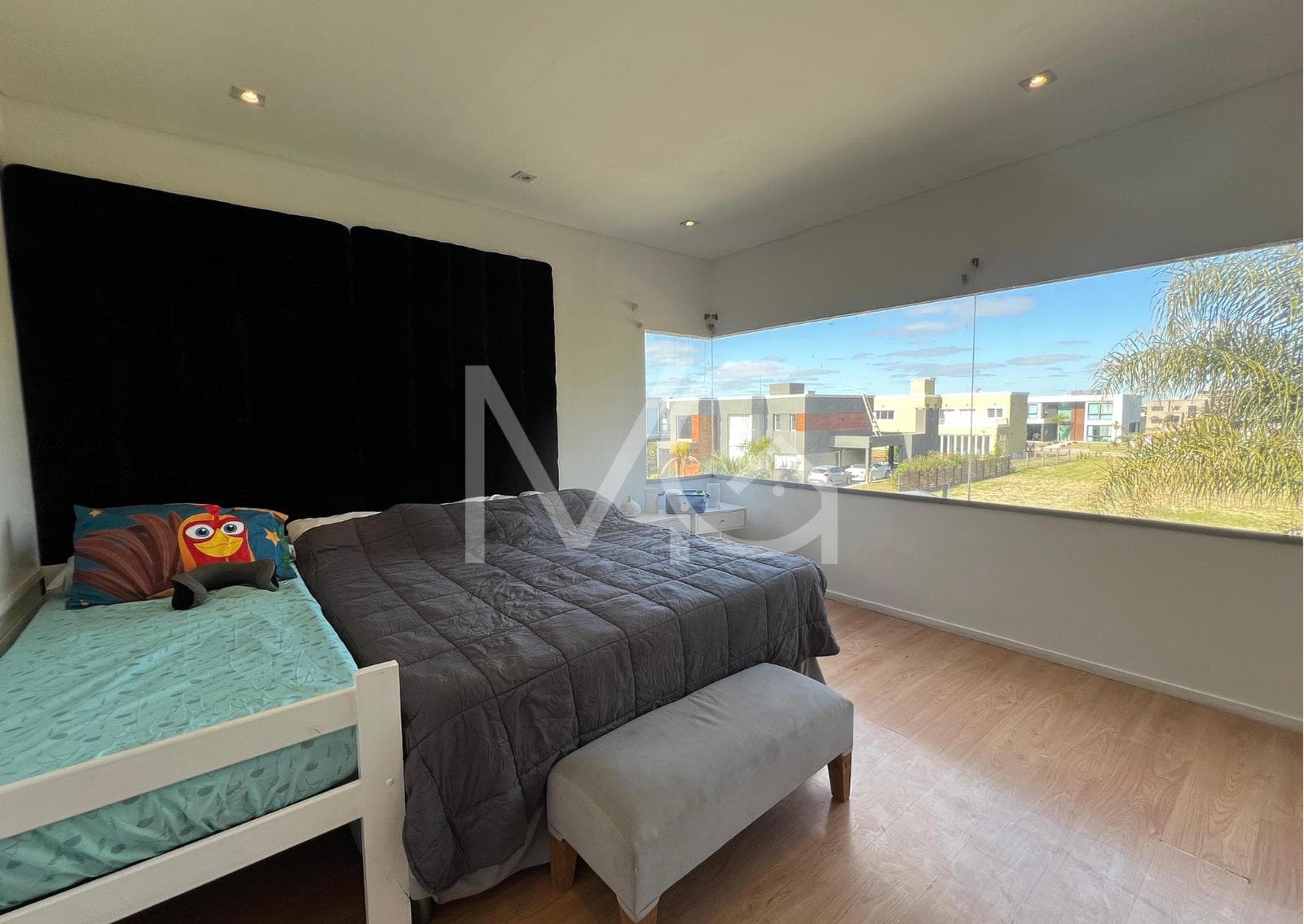 House for Sale in Lagos de Canning