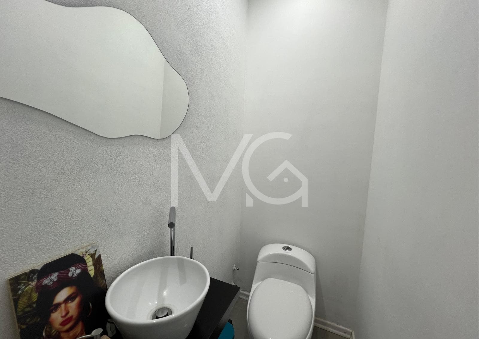 House for Sale in Lagos de Canning