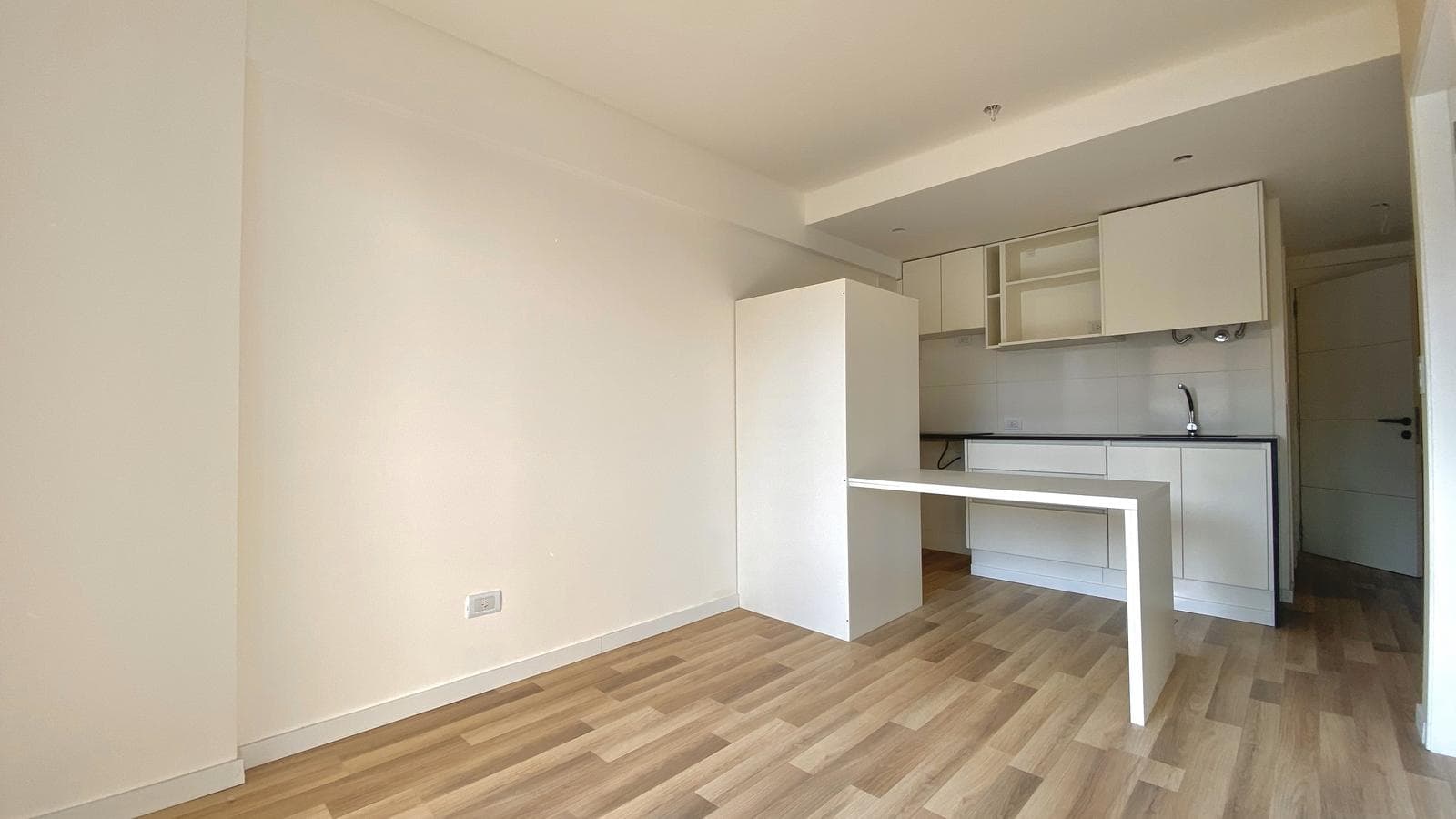 For Sale/Financing: Brand-New Studio Apartment. Downtown