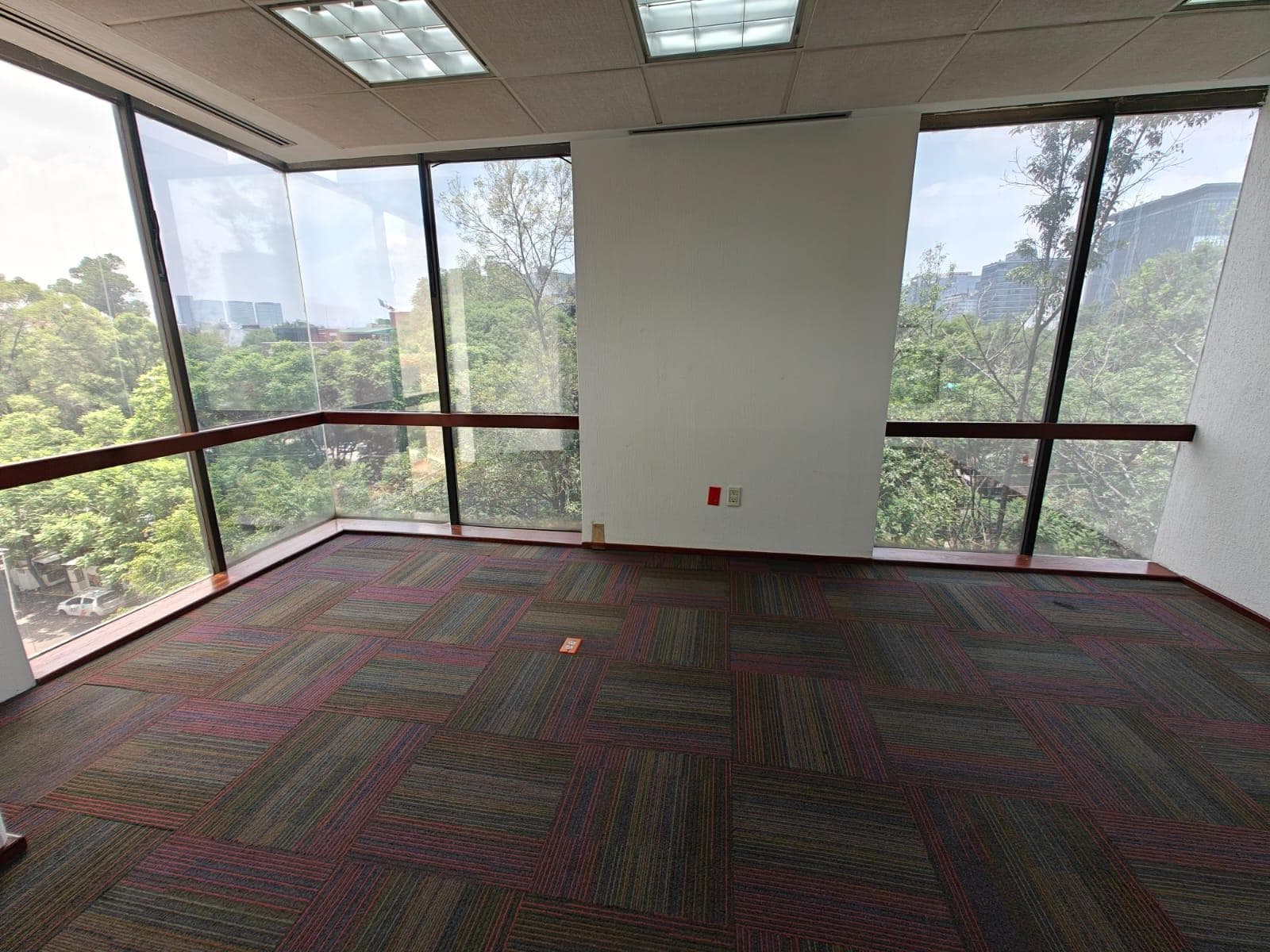 Office for rent in Granada, just steps from Polanco