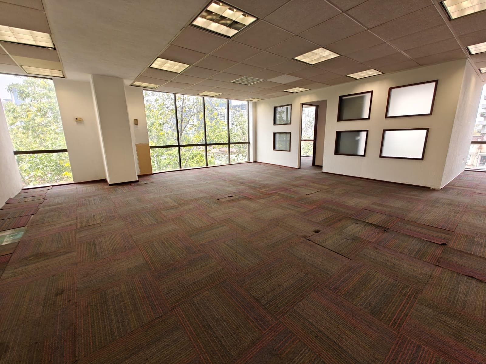 Office for rent in Granada, just steps from Polanco
