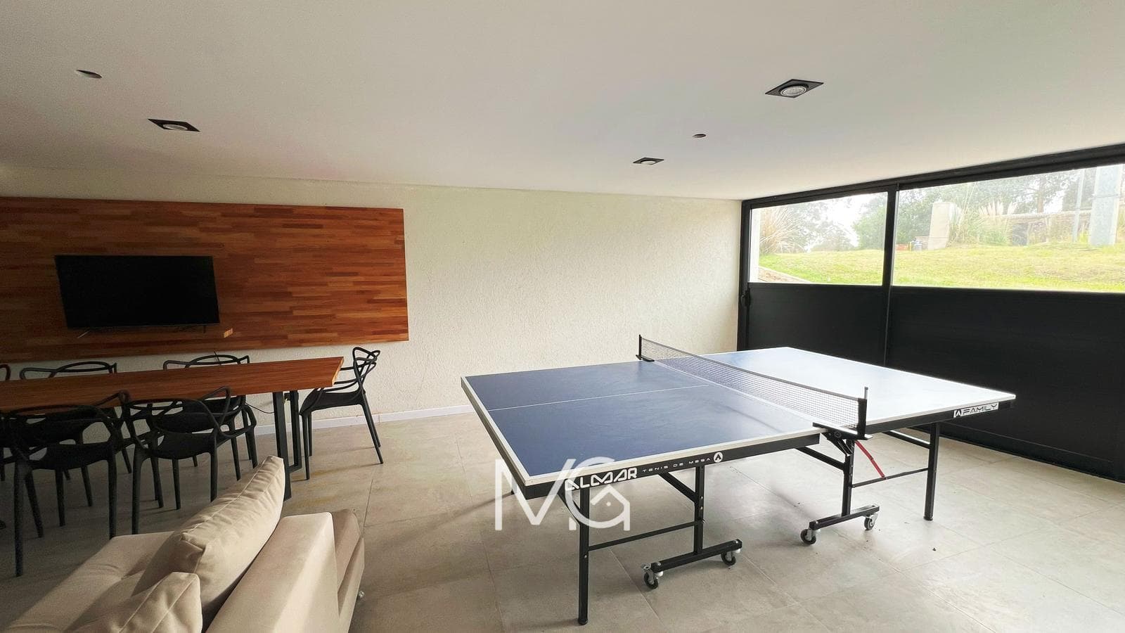 8-room house for sale in Senderos Costa Esmeralda