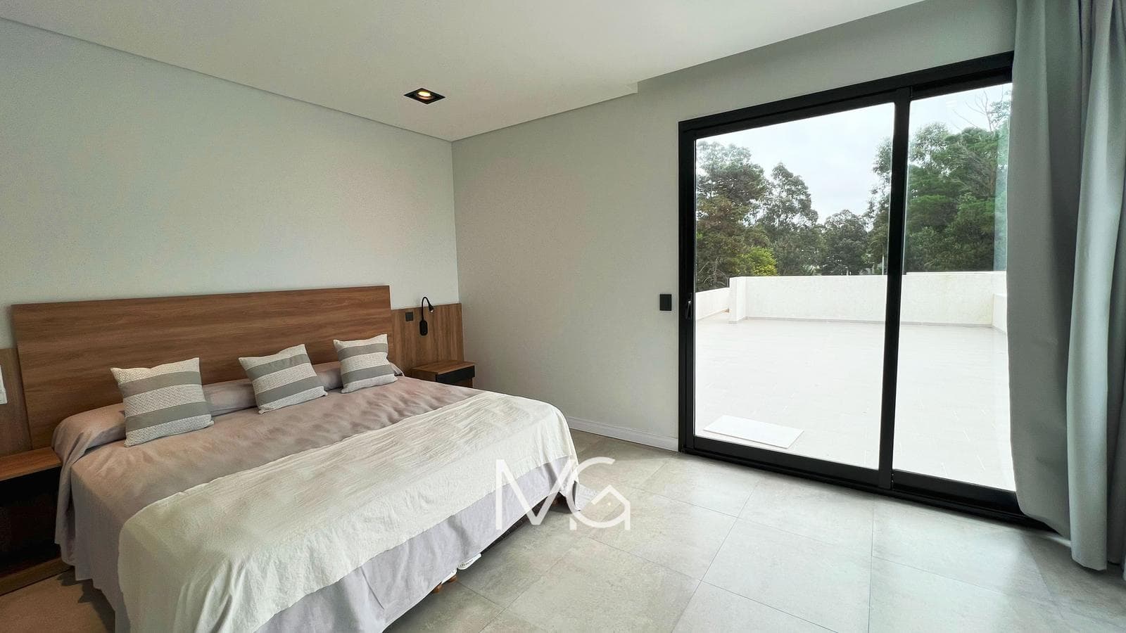 8-room house for sale in Senderos Costa Esmeralda