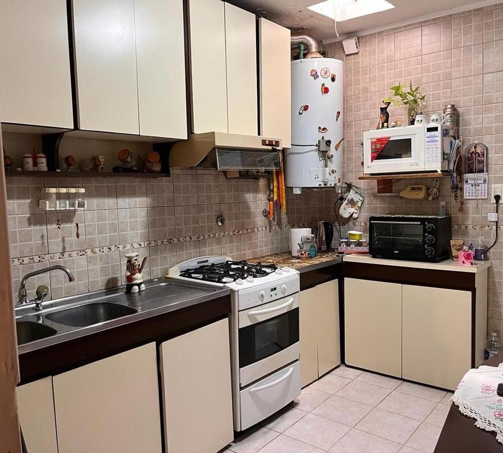 FOR SALE - 3-ROOM HOUSE-STYLE CONDOMINIUM - JOSE INGENIEROS