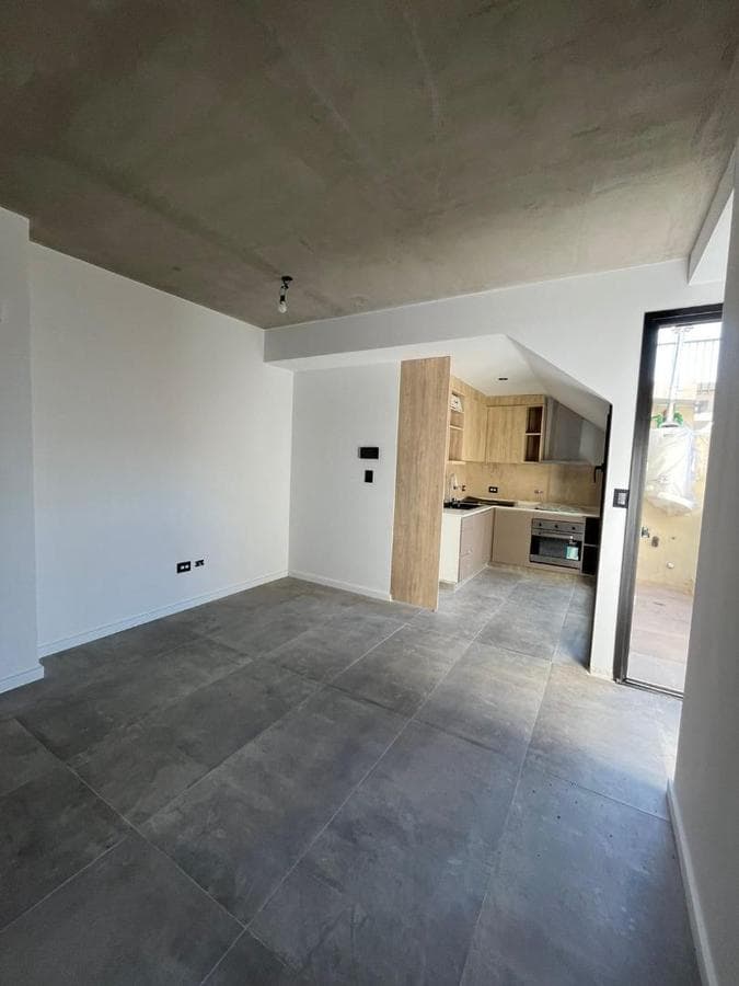 FOR SALE - 2-ROOM APARTMENT WITH TERRACE - VILLA LURO