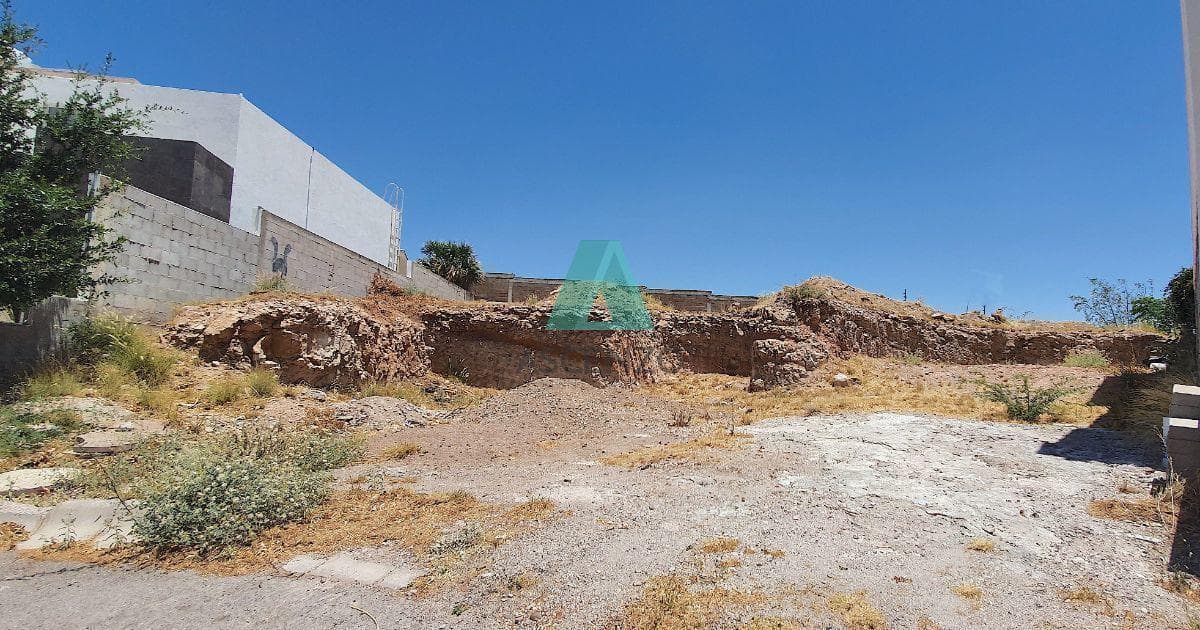 Land Opportunity in Rincon de las Lomas, Slvch