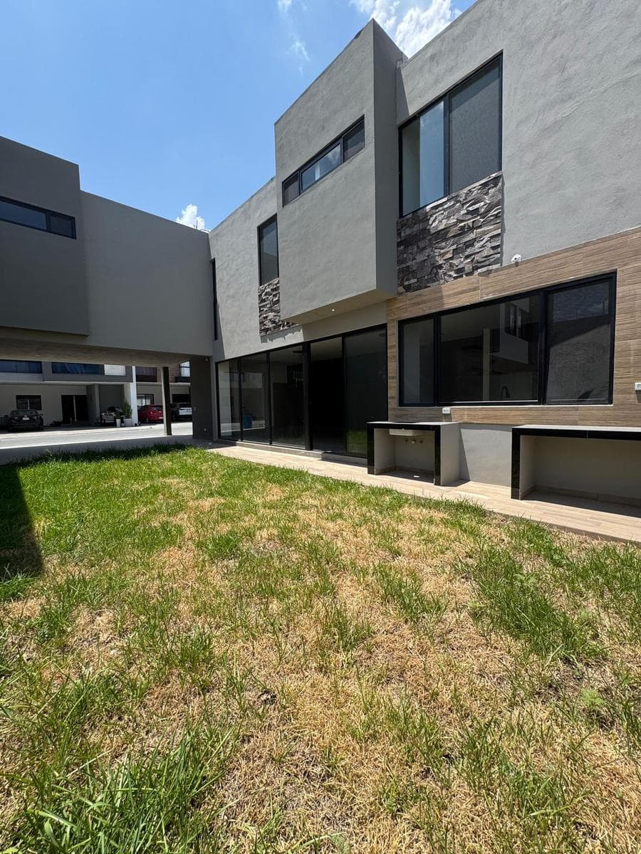 HOUSE FOR SALE IN ALTARES RESIDENCIAL, SANTIAGO, N.L.